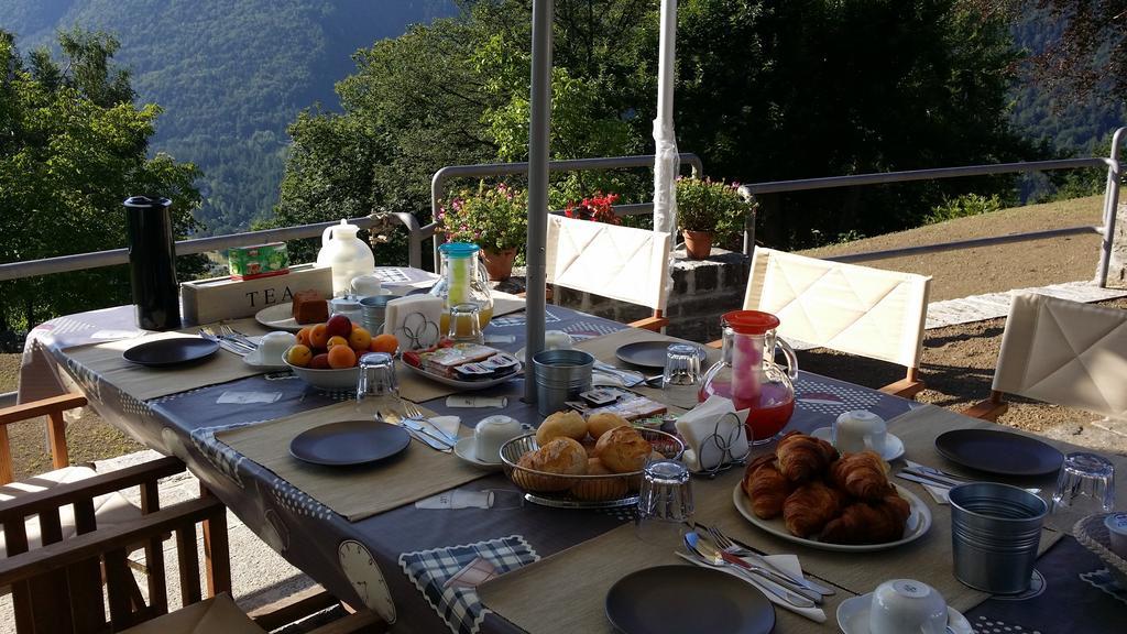 Bed And Breakfast Sanmichele Druogno Habitación foto